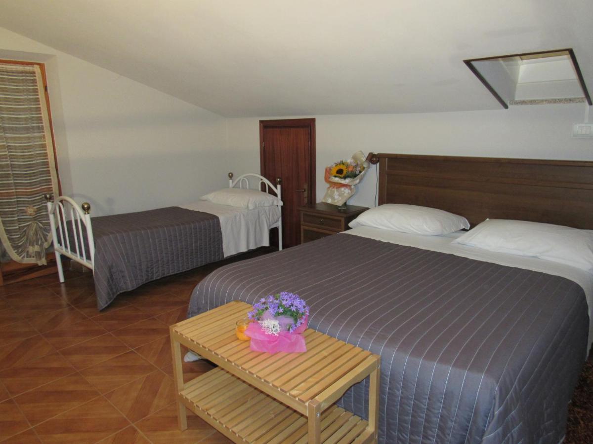 Emilia Apartment Agliano Terme Luaran gambar