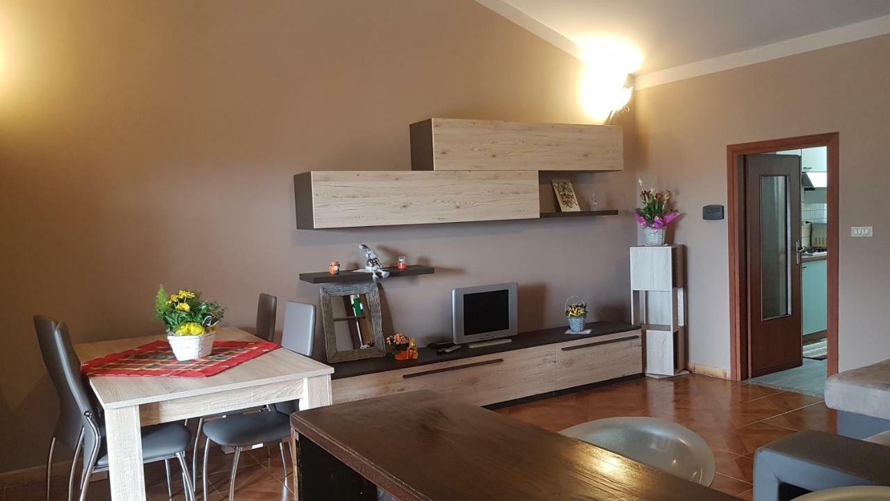 Emilia Apartment Agliano Terme Luaran gambar